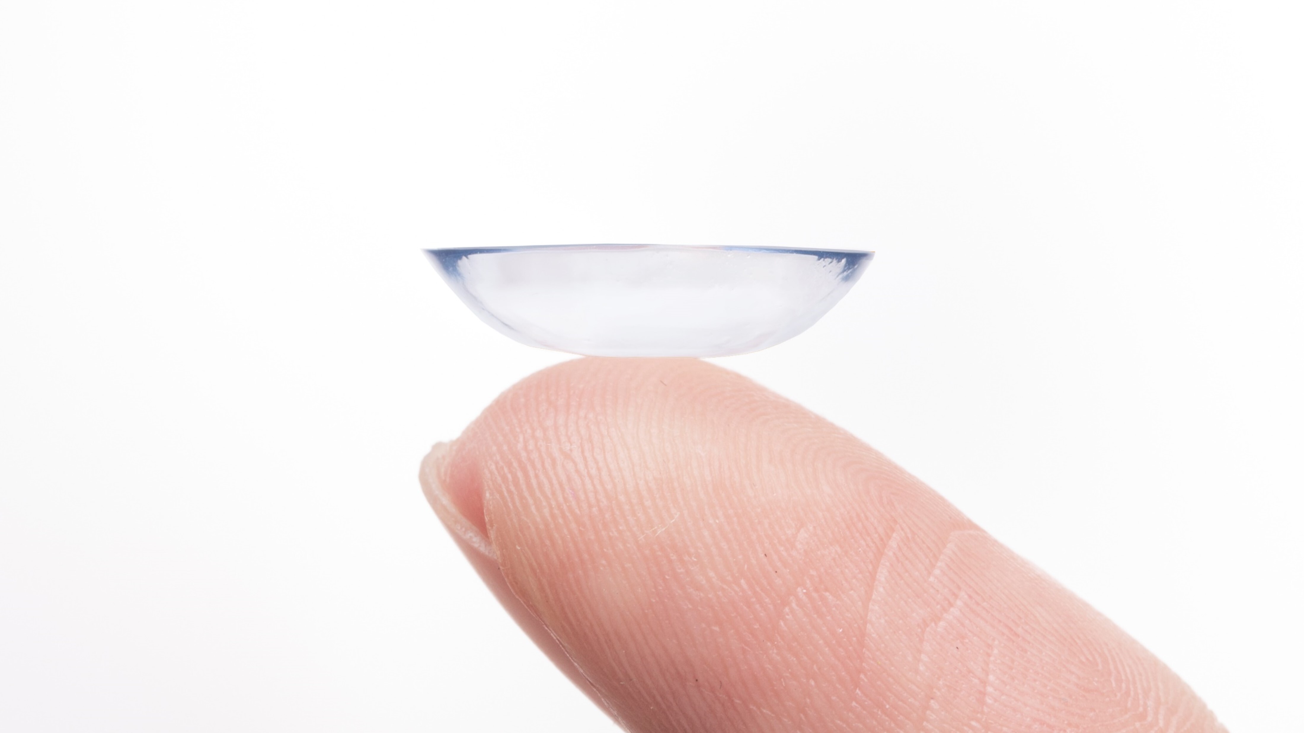 Miru disposable contact lens family brings you a better experience with hygiene and safety.